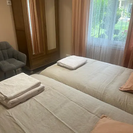 Maisonette * Saint-Parres-aux-Tertres