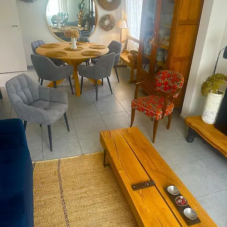 펜션 Maisonette Saint-Parres-aux-Tertres